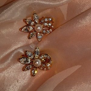 Vintage clip-on earrings